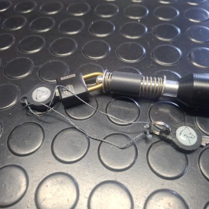 Fox Locking Mechanism