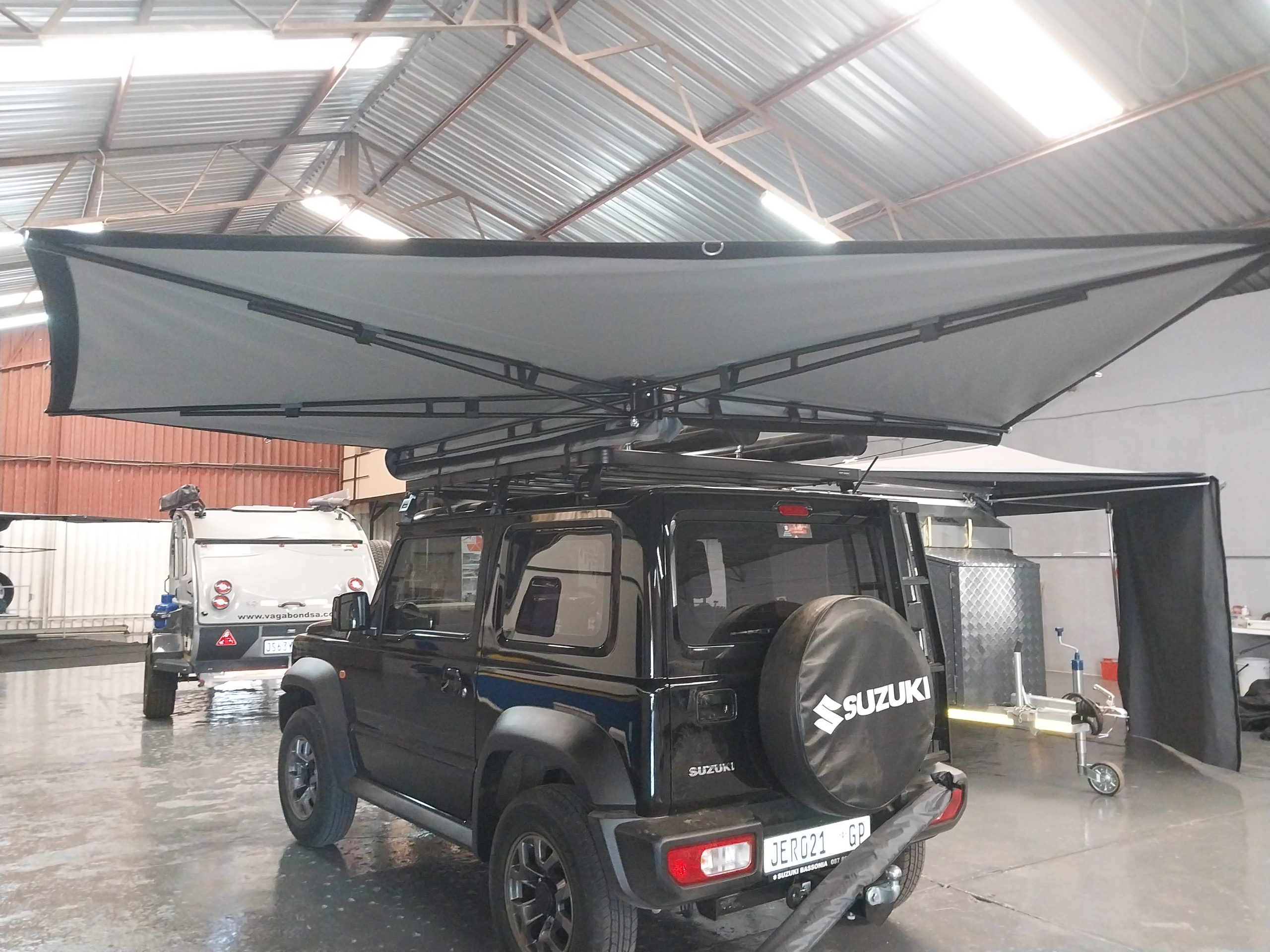 ADVENTURE X JIMNY 270 AWNING 1.8m - Image 2